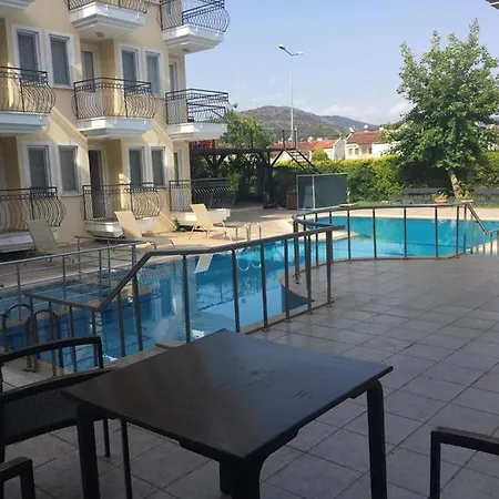 Port Ξενοδοχείο