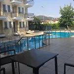 Port Hotel
